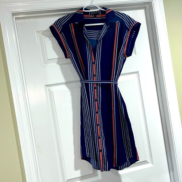 Express Dress - Picture 1 of 3